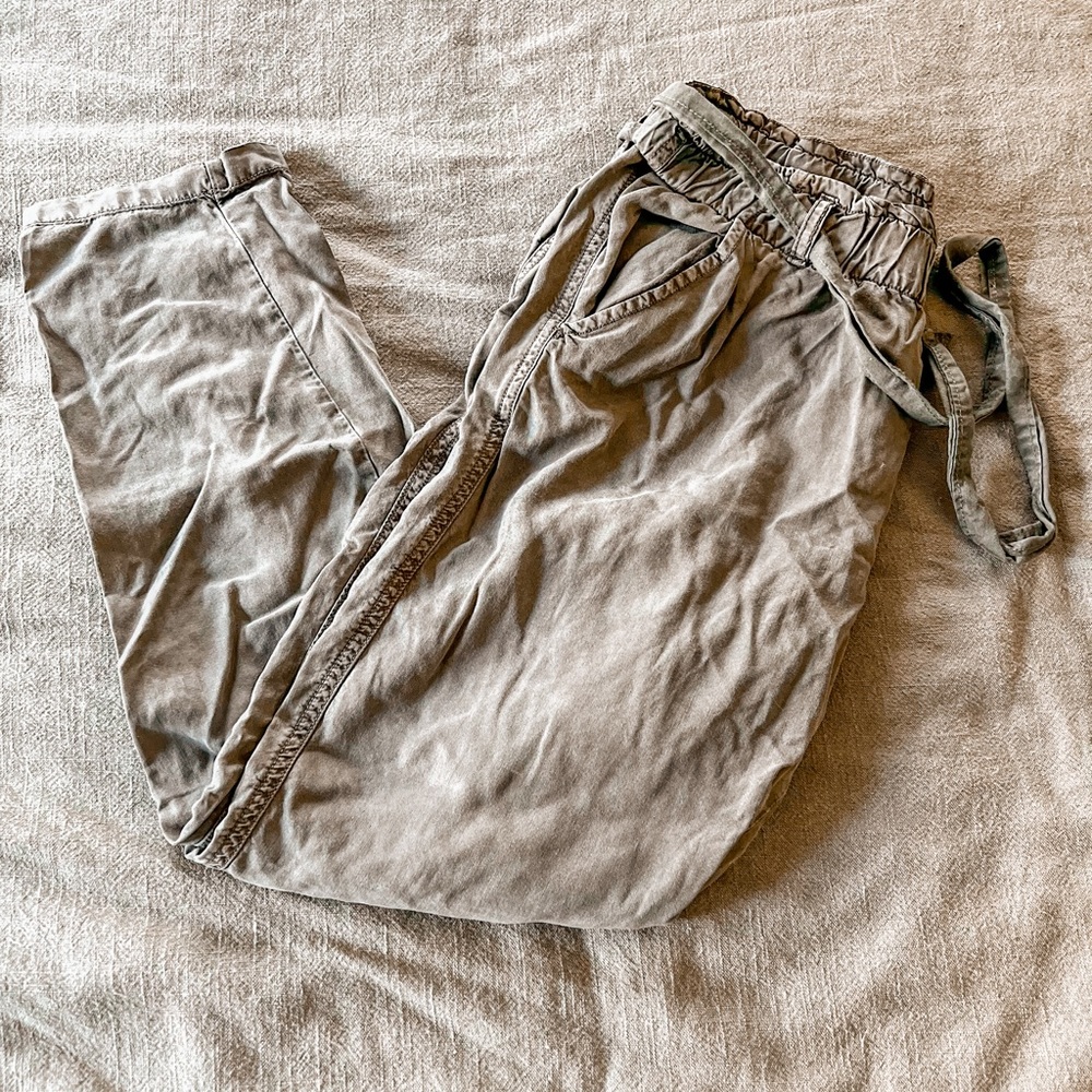 Gray dressy crop pants
